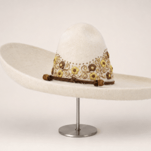 Sombrero charro San Luis moderado con bordado oro y cobre