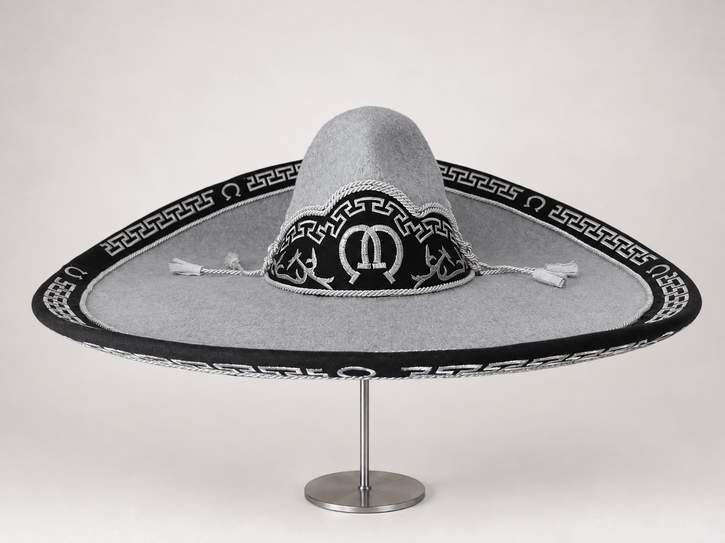 sombrero-gris